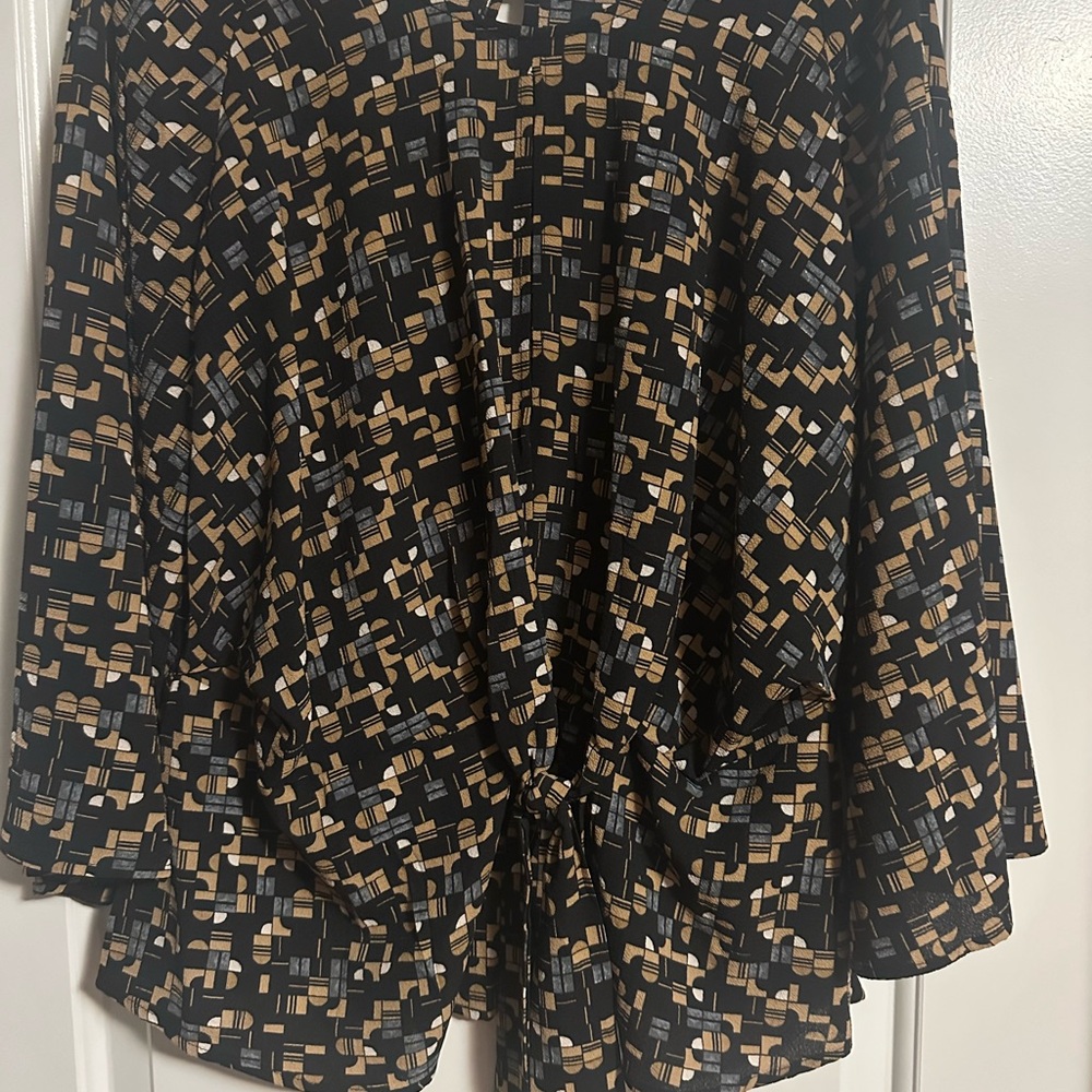 Geometric Patterned Blouse